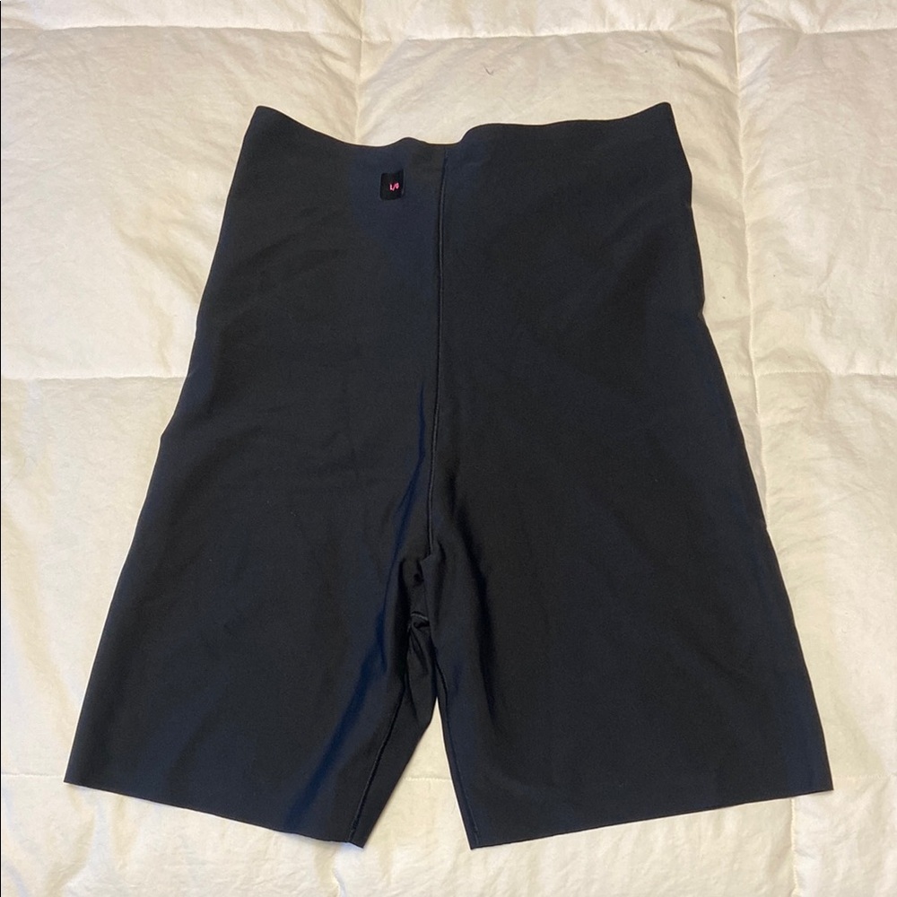 La SENZA Black Shapewear Shorts with Sleek Fit